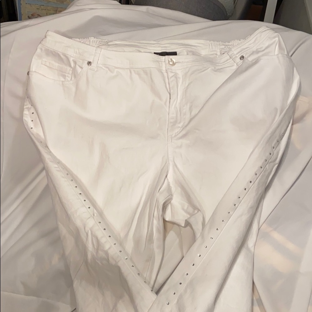 White Capris